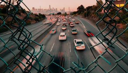 不仅赢得生涯百冠，德约科维奇再创网坛历史